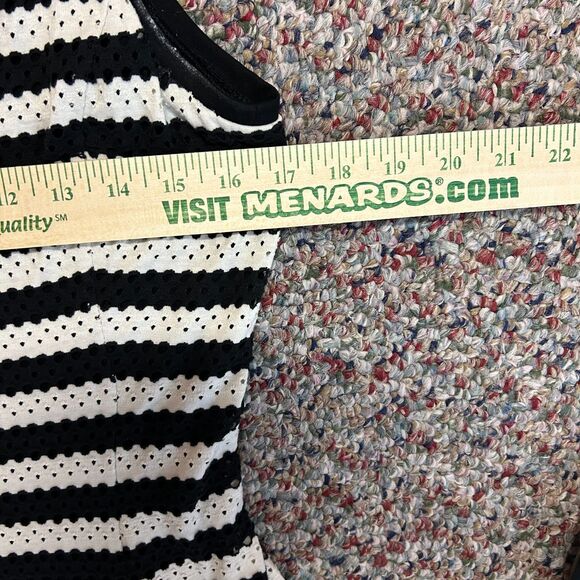 Banana Republic Black Ivory Striped Eyelet Sleeveless Fit & Flare Dress Size 4 - Picture 12 of 14